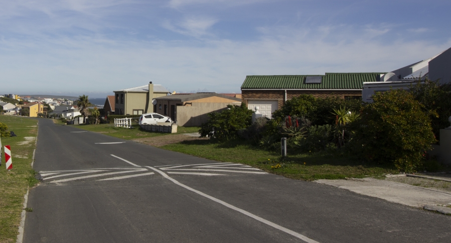 4 Bedroom Property for Sale in De Kelders Western Cape